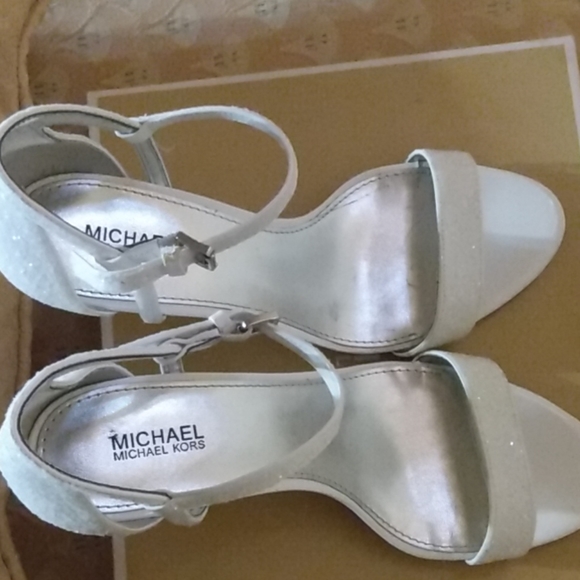 Michael Kors Shoes - Simone Mid Sandal